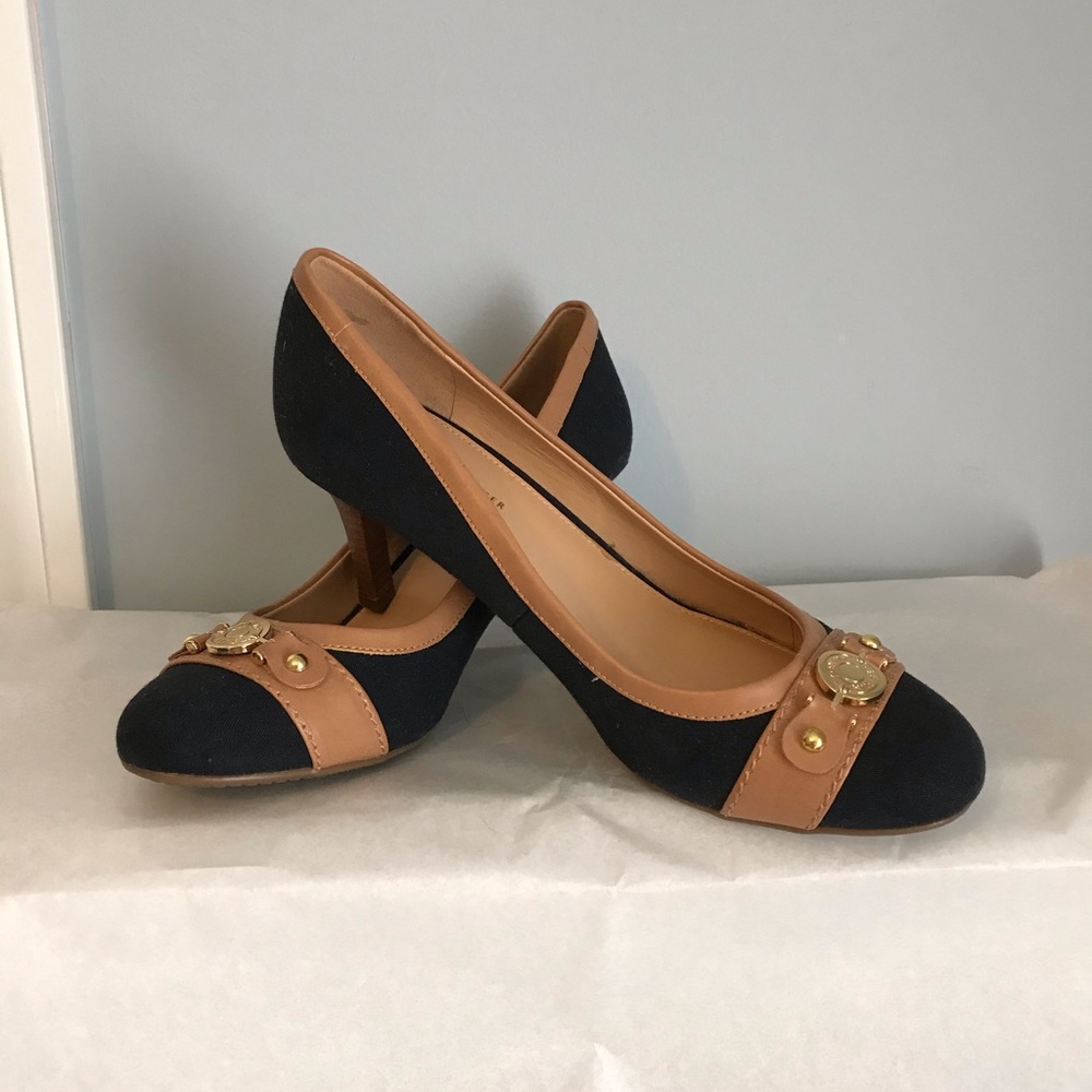 Tommy Hilfiger pumps